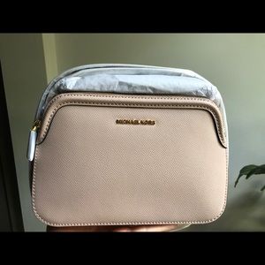 BRAND NEW Michael Kors bag